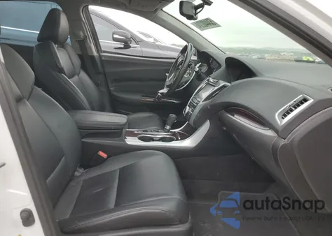 2016 Acura Tlx z USA, uszkodzony, nr VIN 19UUB1F32GA008089